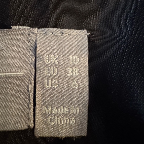 ASOS Vibrant Sequin V-Neck Sweater - Picture 4 of 4